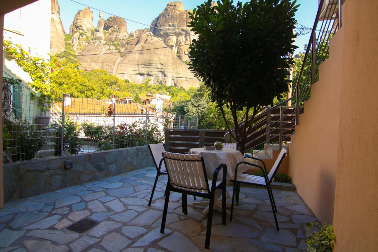 Ferienwohnung The House Under The Rocks Of Meteora 2 Kalambaka Exterior foto